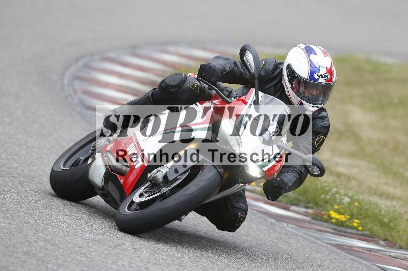 Archiv-2025/20 27.05.2025 FREERIDE Training ADR/Gruppe M/92